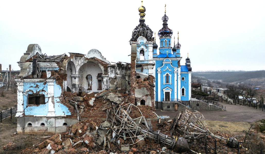 Una iglesia ucraniana destruida por un ataque ruso en el pueblo de Bohorodychne, en Donetsk, el 13 de febrero de 2024