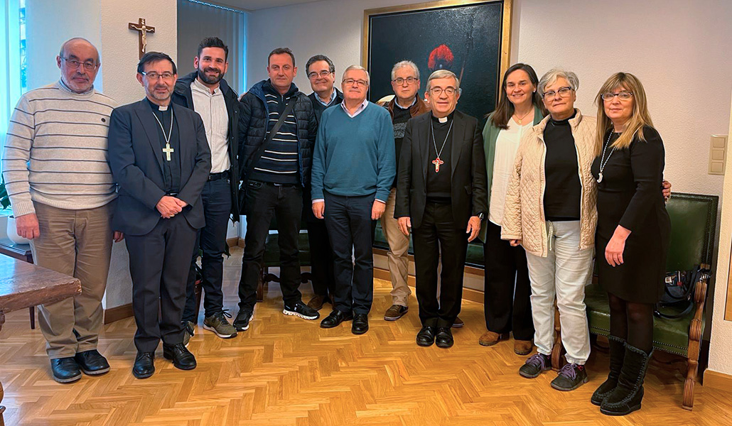 Un momento del encuentro en la sede de la CEE