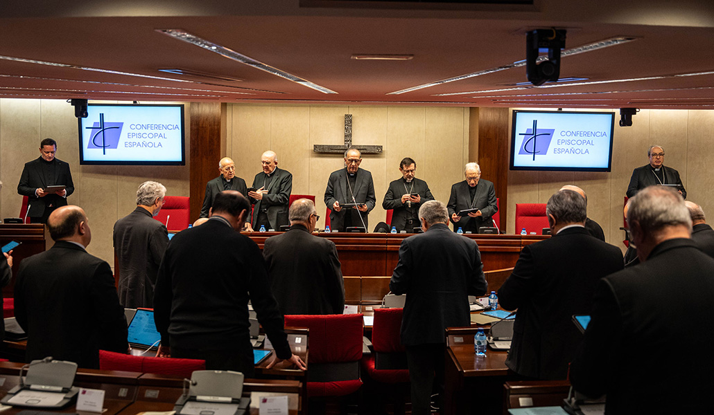 Celebración de la 124ª Asamblea Plenaria