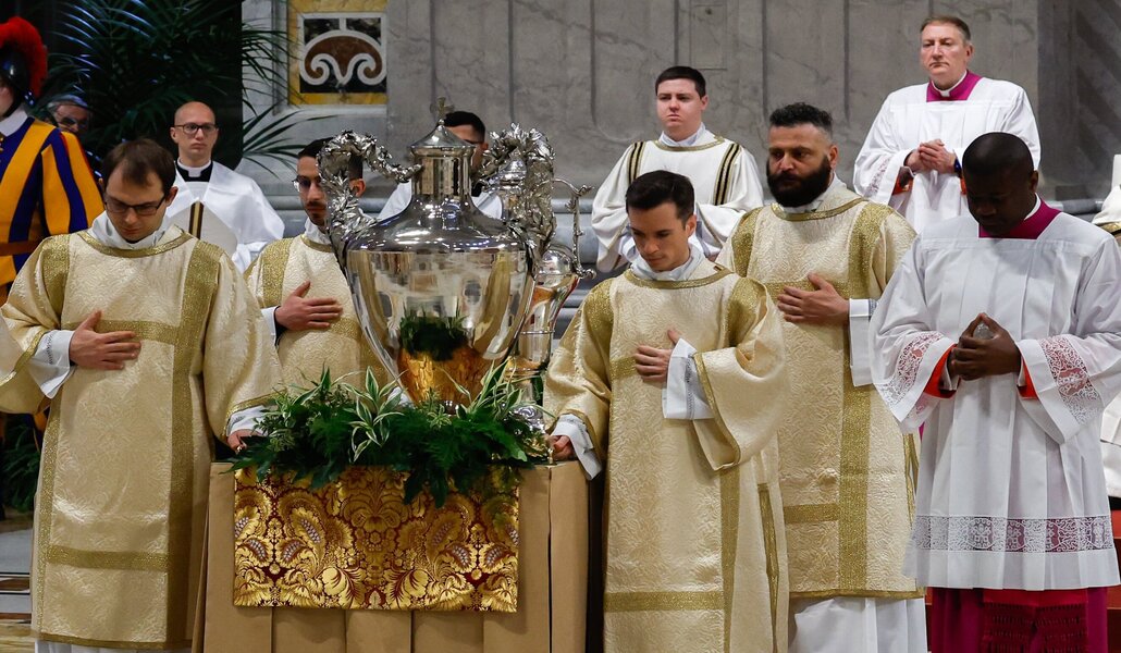 Ánfora donde se guardan los santos óleos