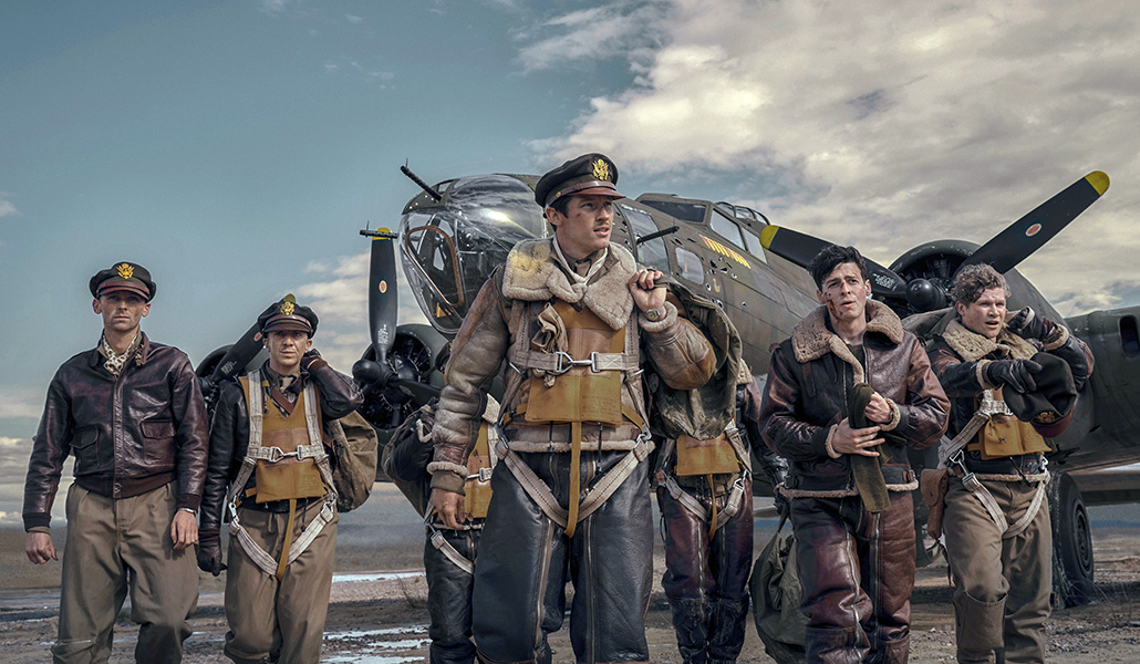 Algunos miembros del Bloody Hundredth en el episodio tercero de la serie