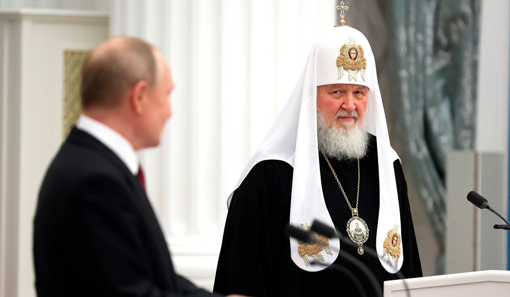 El patriarca Cirilo junto a Vladimir Putin en el XXV Consejo Mundial de los Pueblos Rusos (WRPC)