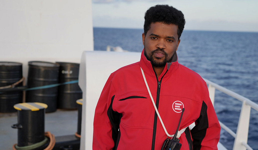 Ghebray en el barco de la ONG italiana