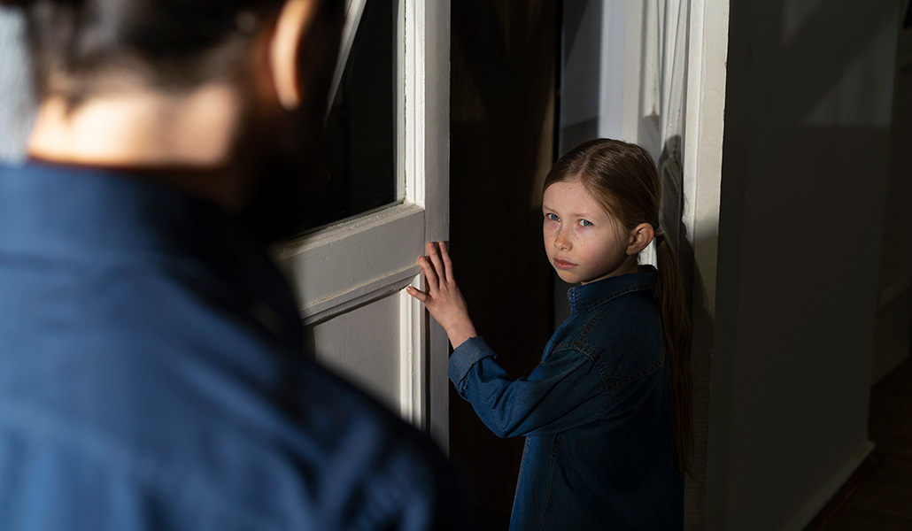 Ocho de cada diez casos de abusos sexuales a menores, según Save the Children, provienen de un conocido o familiar