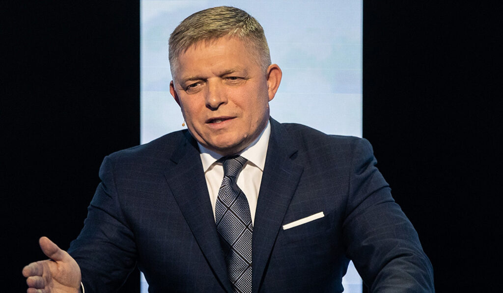 Robert Fico está fuera de peligro. El episcopado eslovaco condenó rápidamente el atentado