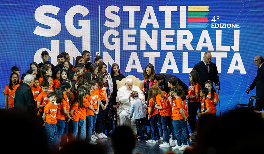 El Papa Francisco en la conferencia sobre la disminución de la tasa de natalidad en Italia, en Roma el 10 de mayo de 2024