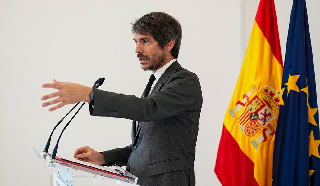 El ministro de Cultura, Ernest Urtasun, durante la presentación de la iniciativa ‘Cultura con Memoria’
