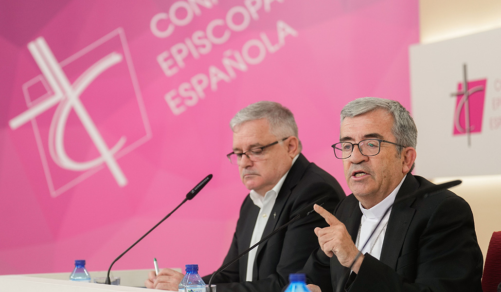 Rueda de prensa tras la clausura de la Asamblea Plenaria Extraordinaria de la CEE