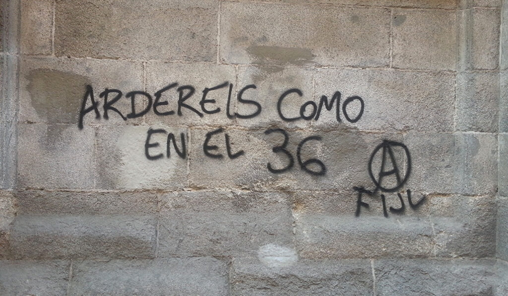 Pintada con amenazas en la fachada de una parroquia de la archidiócesis de Madrid
