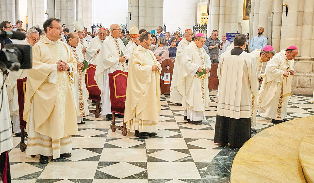 Vicente Martín y José Antonio Álvarez en la catedral de la Almudena