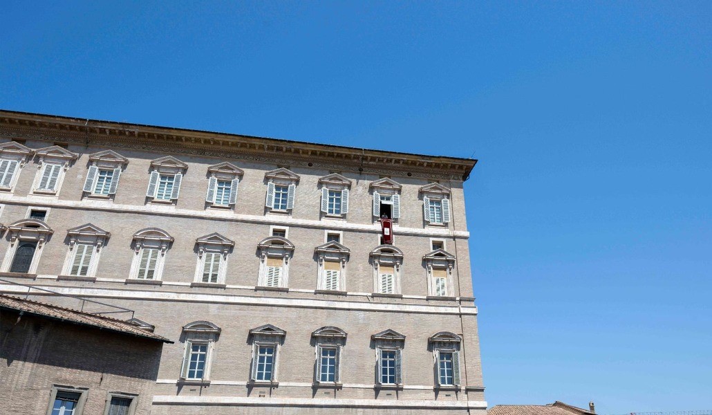 El Papa durante el rezo del ángelus de este domingo