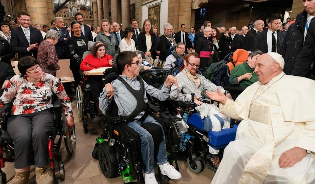 El Santo Padre con los católicos de Luxemburgo