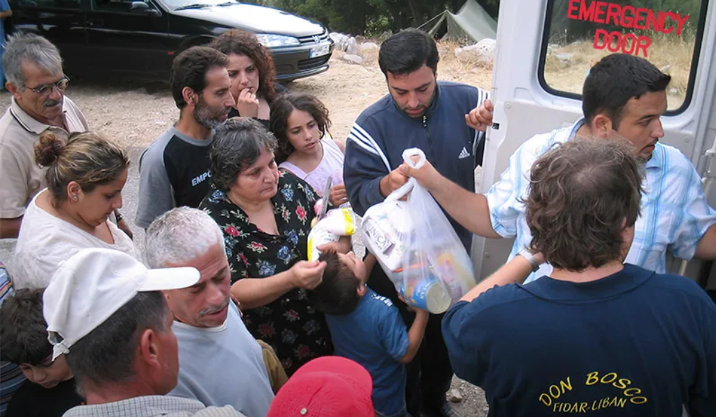 Los salesianos de Líbano distribuyen alimentos entre la población