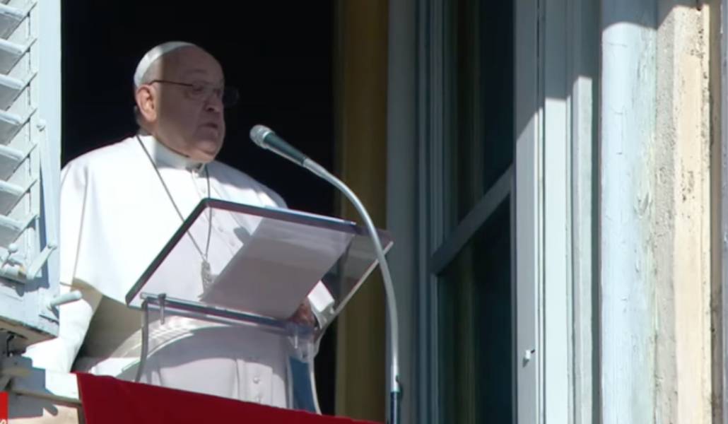 El Papa Francisco en el tradicional rezo del ángelus de este domingo