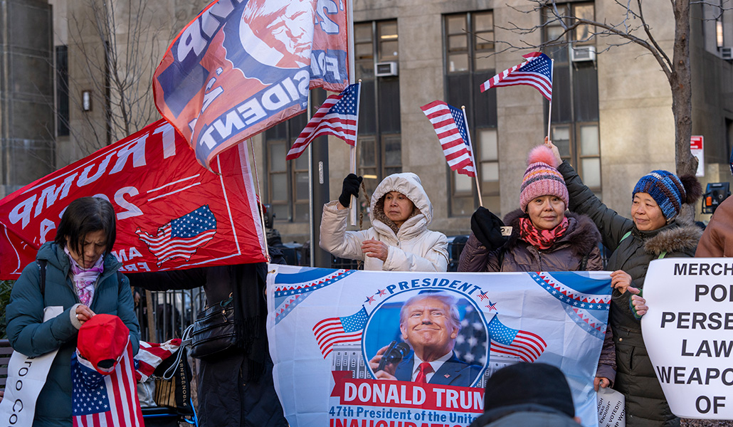 Partidarios de Trump el día 10 en Nueva York, cuando recibió una sentencia sin pena por falsificación de registros comerciales