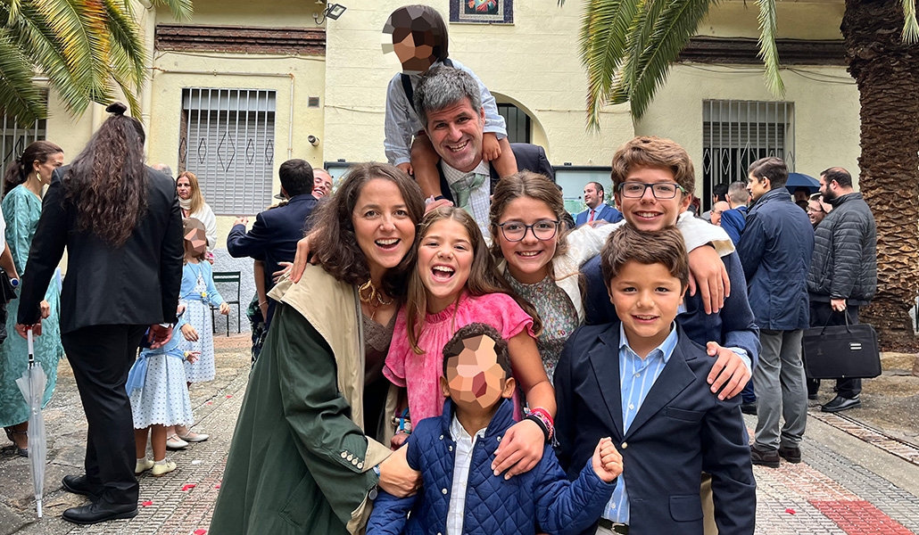 Lourdes y José María descubrieron la llamada a la acogida gracias al testimonio de otros feligreses de su parroquia, Sagrado Corazón de Jesús