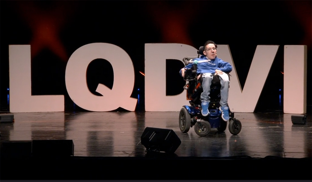 Brianeitor durante el congreso de LQDVI