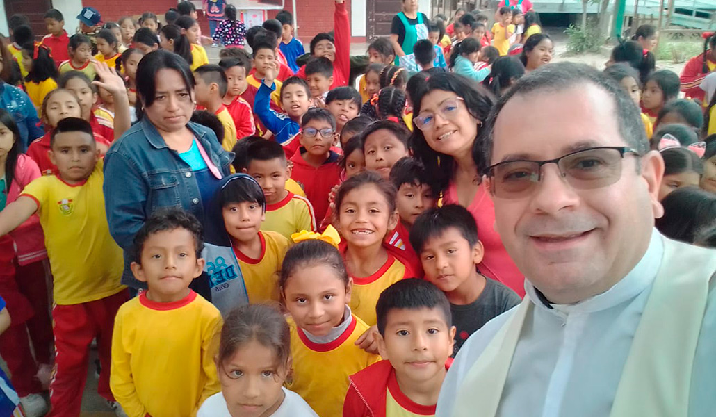 «Los niños son los mejores misioneros», subraya desde el sur de Lima el toledano Jesús Ángel Marcos