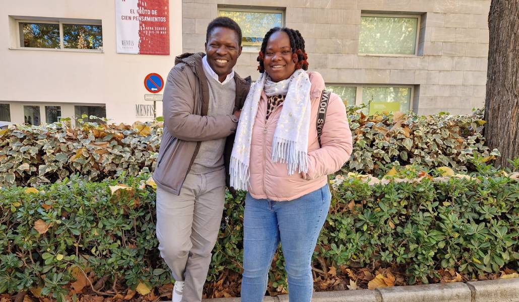 Gilbert y Roberta, el matrimonio que ha fundado la asociación Burkina, Escuela y Familia