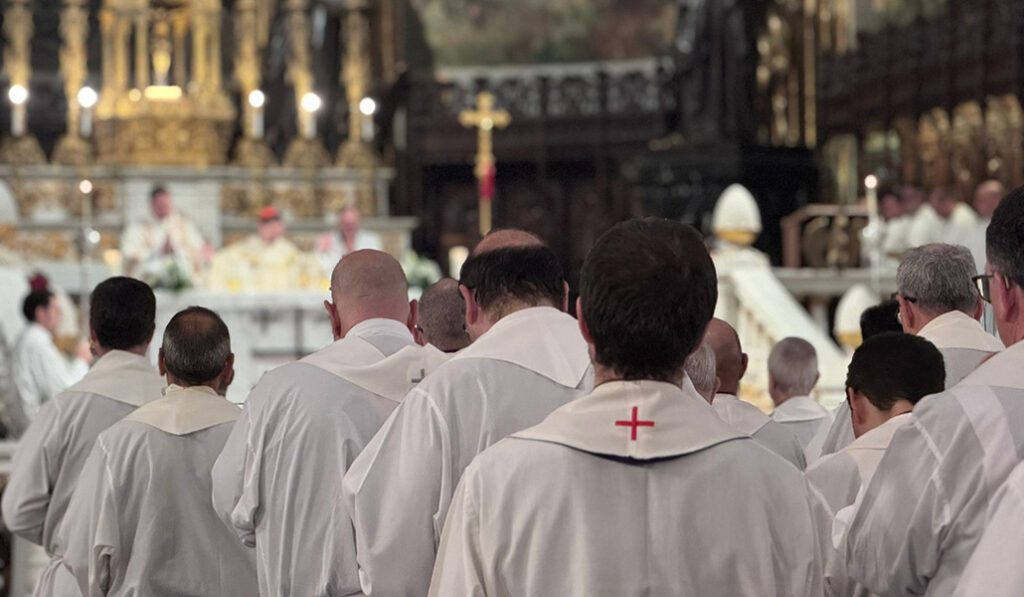 Misa, en la Real basílica de San Francisco el Grande con motivo de los actos para la festividad de santo Tomás de Aquino