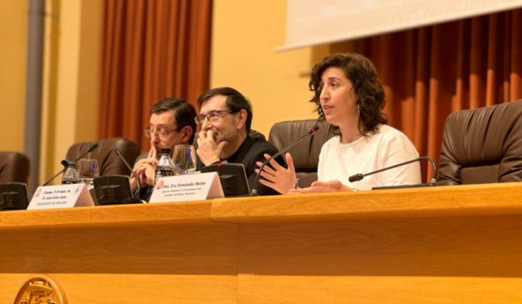 Eva Fernández, presidenta de Acción Católica General e invitada especial del Papa en la Asamblea Sinodal durante su intervención
