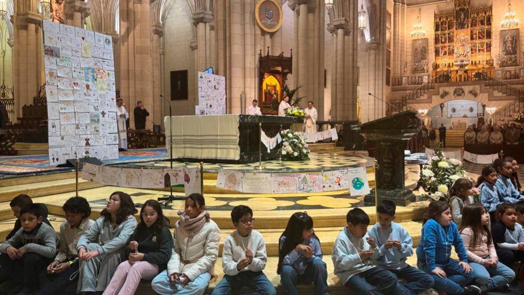 Un momento de la vigilia de oración