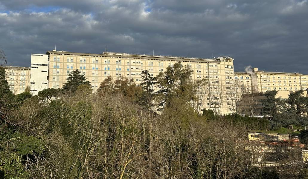 Fachada exterior del hospital Gemelli de Rom