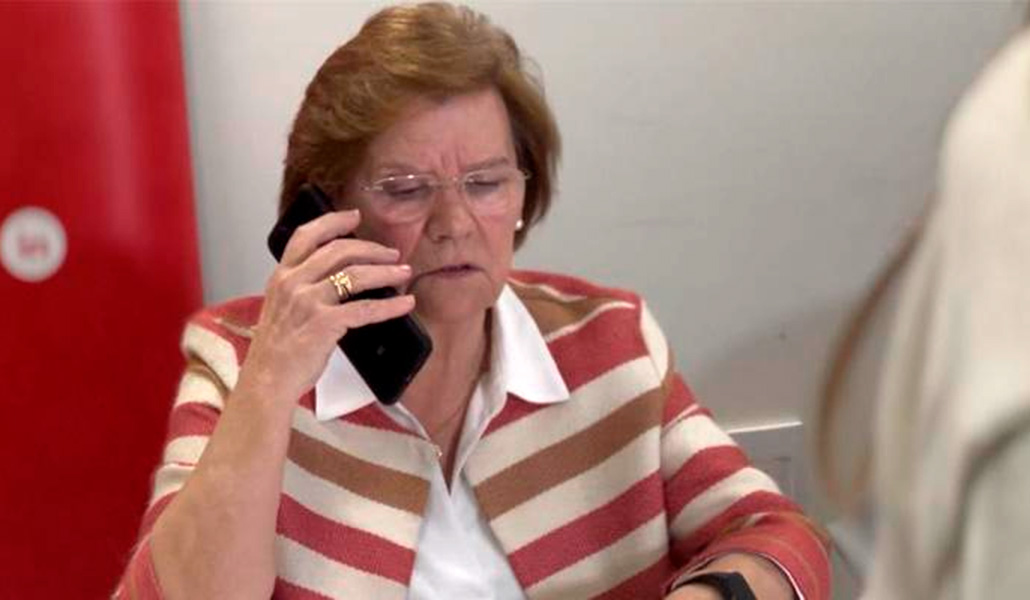 Mercedes voluntaria del Teléfono de Escucha para Personas Mayores en Soledad de Madrid