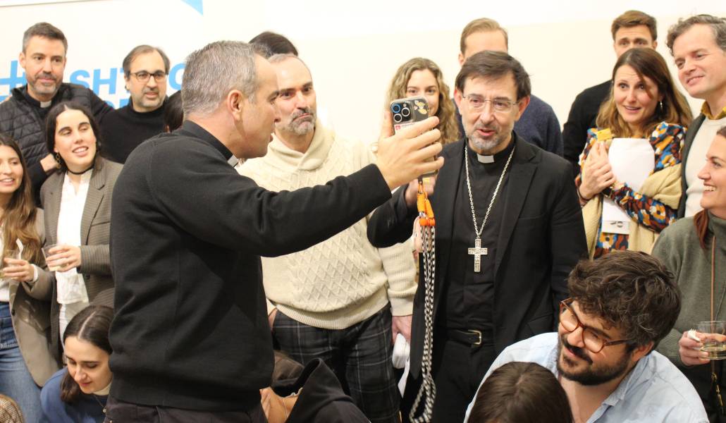 El cardenal Cobo con 'influencers' católicos