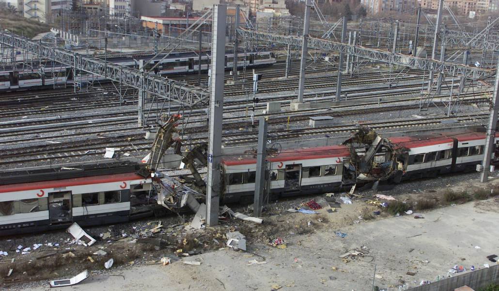 Restos de los vagones en los que se produjeron los atentados del 11M