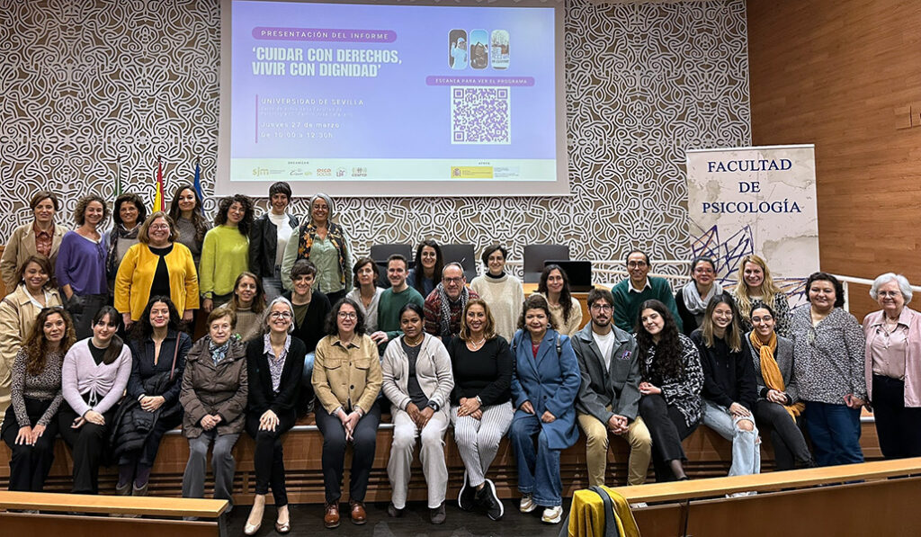 Presentación del informe 'Cuidar con derechos, vivir con dignidad'
