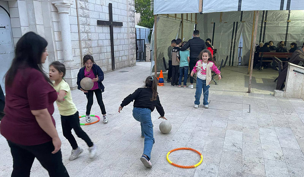 Los niños alojados en la parroquia de Gaza también se benefician de la ayuda de la Custodia