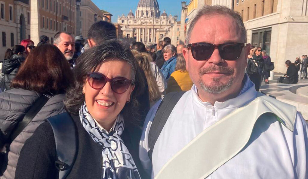 Tamargo con su mujer en Roma