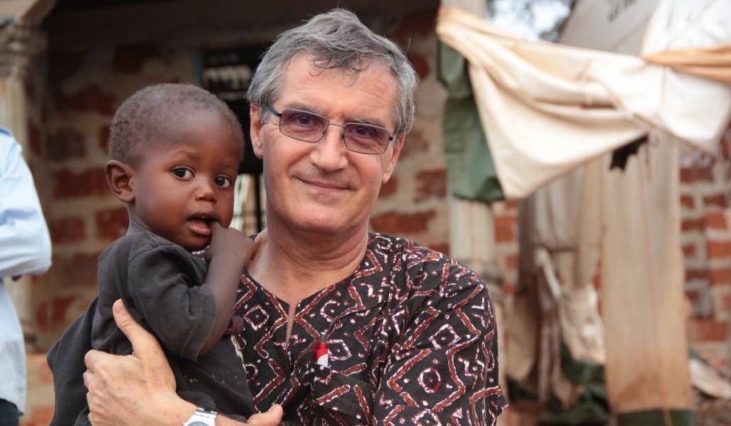 Jorge Crisafulli en África Occidental