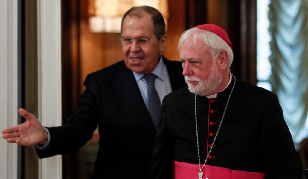 Sergei Lavrov y Paul Richard Gallagher en un encuentro anterior