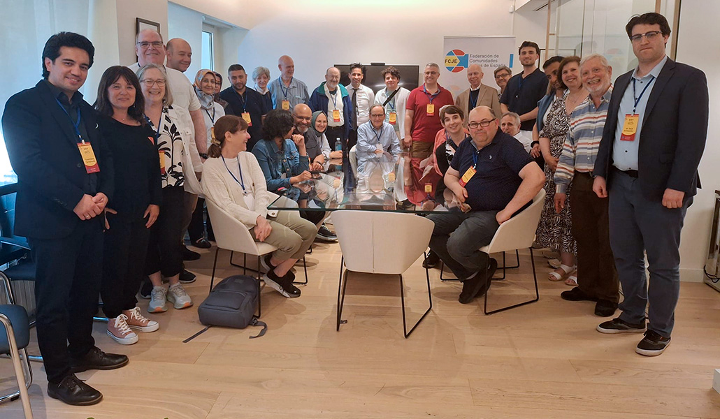 Los integrantes del viaje en su visita a la Federación de Comunidades Judías de España, en Madrid