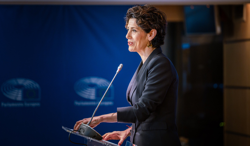 Elma Saiz, ministra de Migraciones