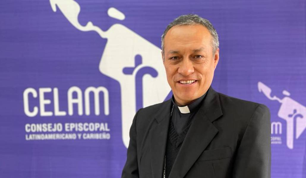 Estrada es secretario general del CELAM desde 2023.