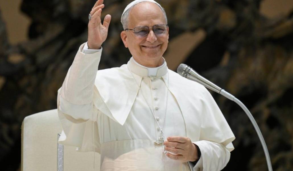 León XIV durante su audiencia con los trabajadores vaticanos este sábado