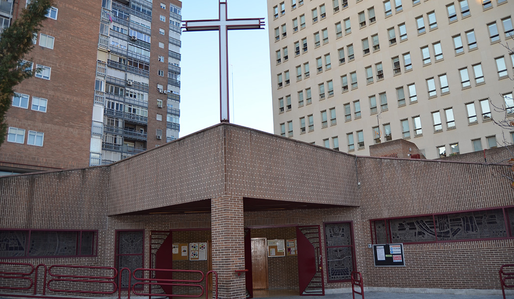 La parroquia es referente para universitarios de la zona