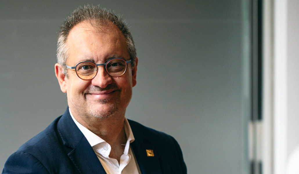 El sanitario pide campañas proactivas para abordar el cáncer a tiempo