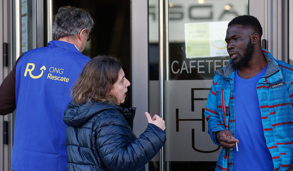 Un grupo de refugiados en Lugo protestan por la denegación de sus solicitudes de asilo, en febrero de 2025