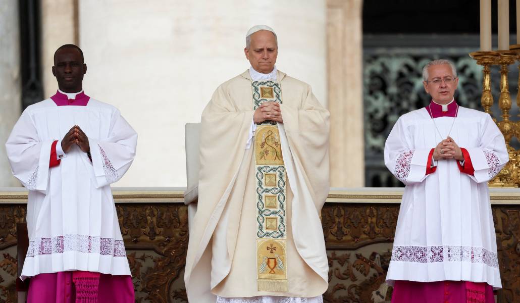 El Papa León XIV durante la Misa de inicio de su pontificado celebrada este domingo en la plaza de San Pedro