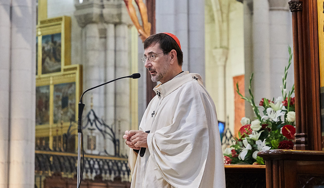 El cardenal y arzobispo de Madrid, José Cobo, durante las ordenaciones de este sábado