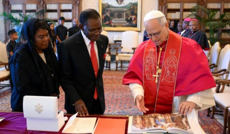 Intercambio entre el Papa León XIV y el presidente de Guinea Ecuatorial