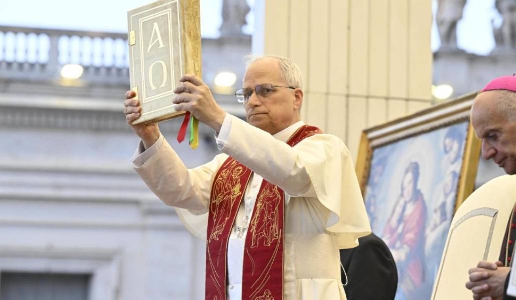 El Papa durante la vigilia de Pentecostés