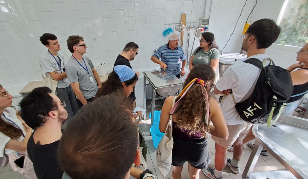 Los participantes visitan la iniciativa de agroturismo Masseria La Fiorita.