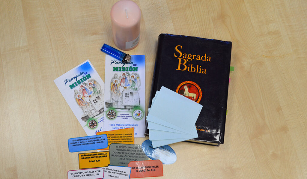 Kit del misionero elaborado por la parroquia Santísima Trinidad de Collado Villalba
