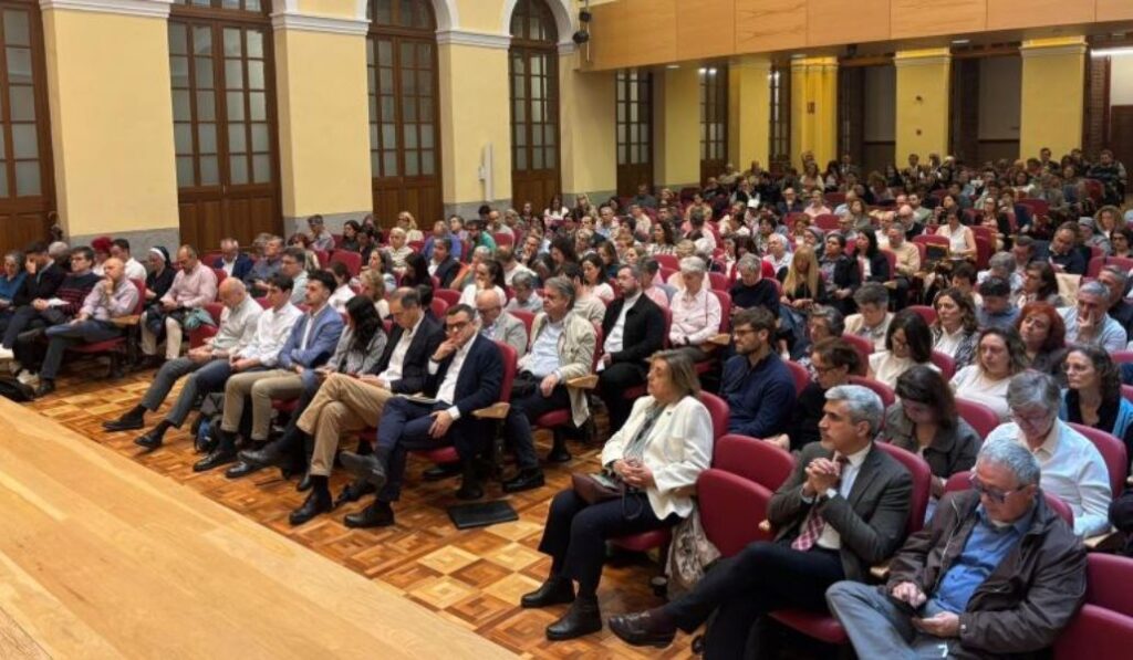 José Cobo con Escuelas Católicas en el Seminario Conciliar de Madrid.