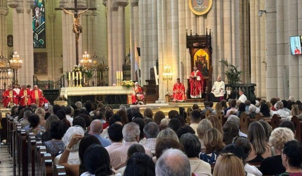 El arzobispo de Madrid durante la Misa.